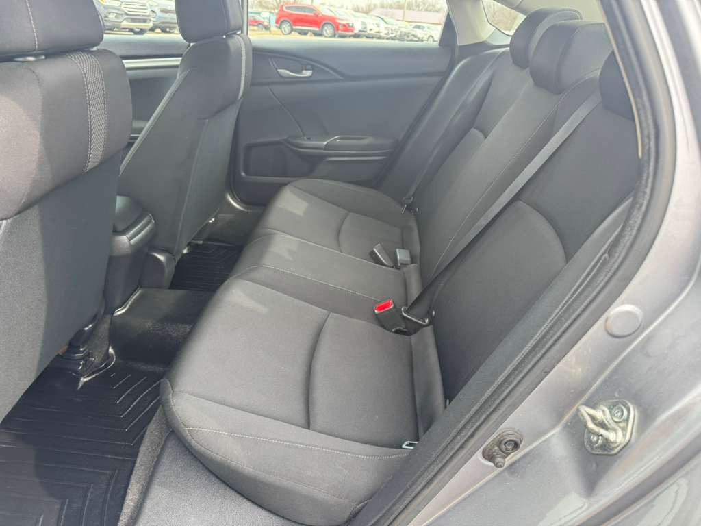2016 Honda Civic Image 19