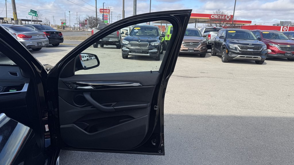 2020 BMW X1 Image 26