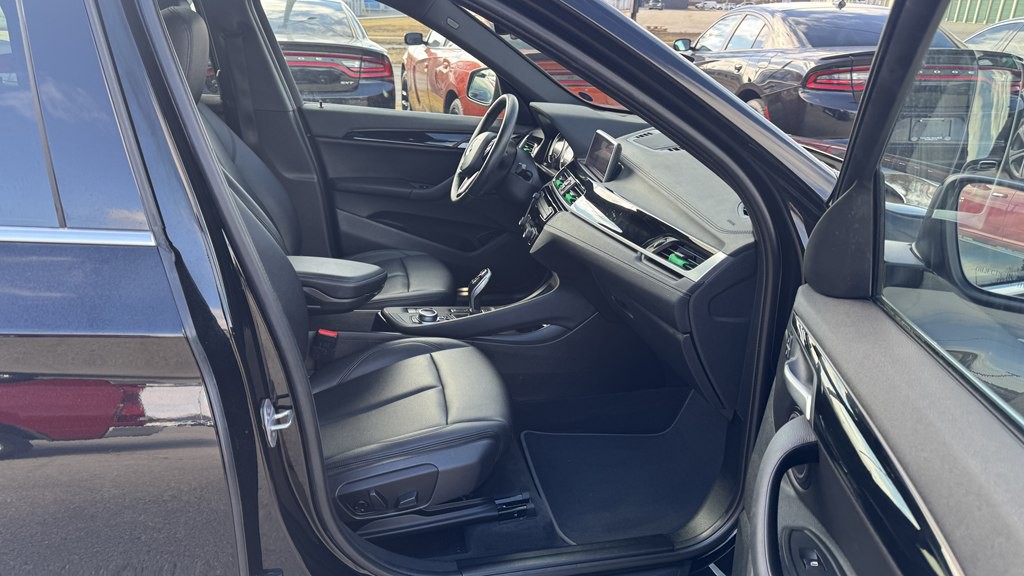 2020 BMW X1 Image 28