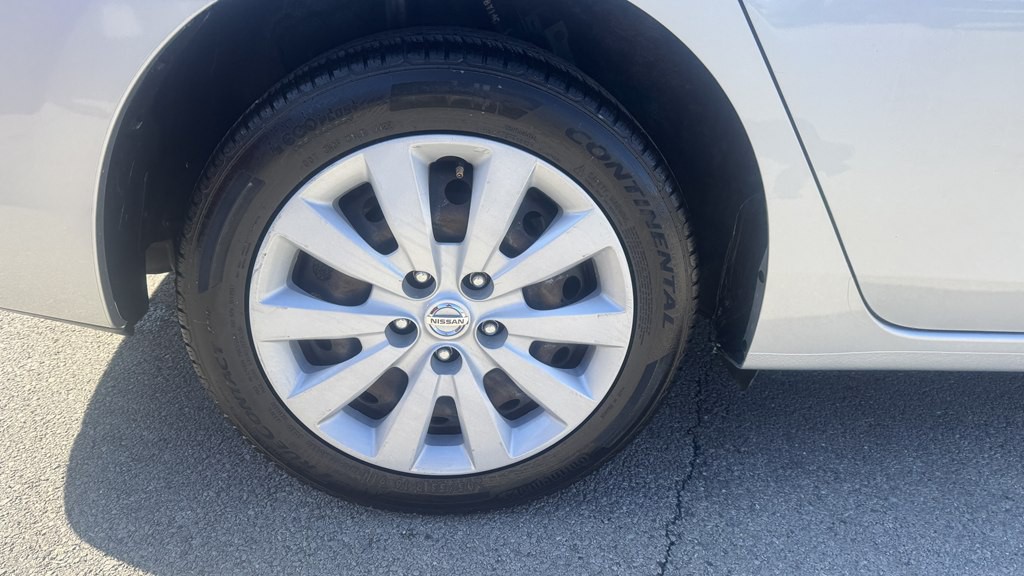 2019 Nissan Sentra Image 13