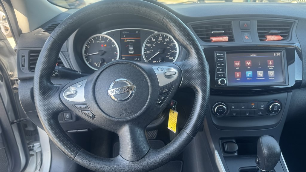 2019 Nissan Sentra Image 17