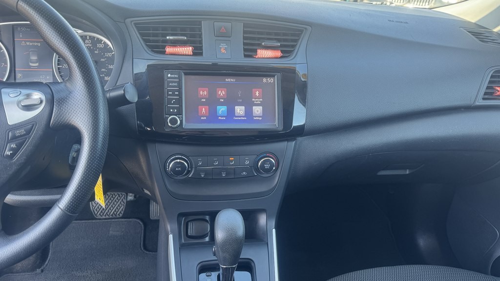 2019 Nissan Sentra Image 19