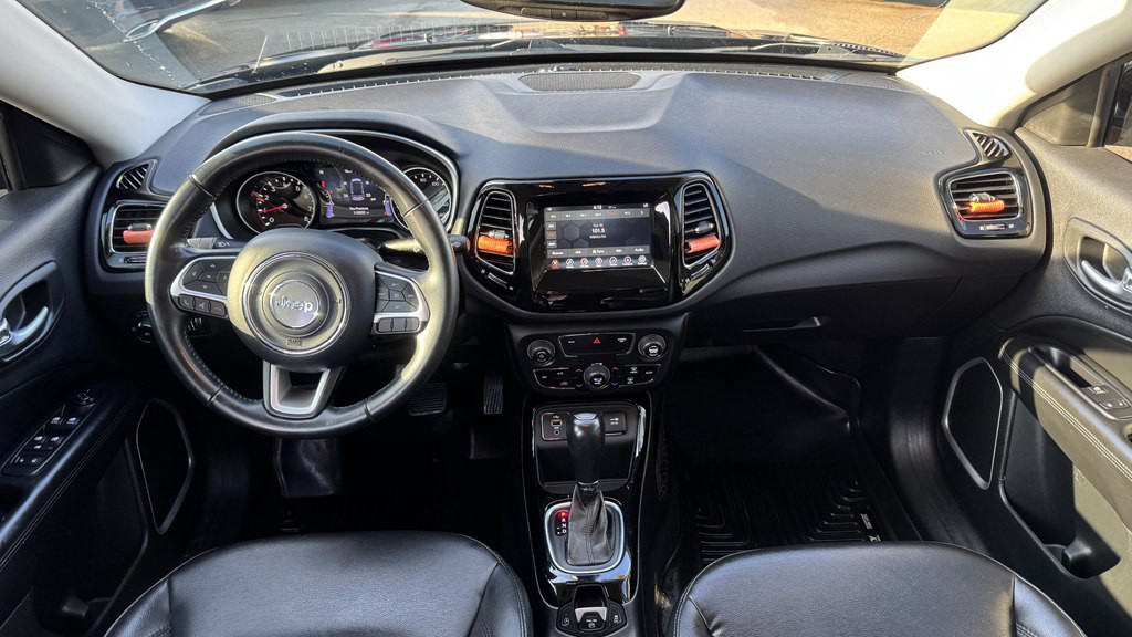 2018 Jeep Compass Image 23