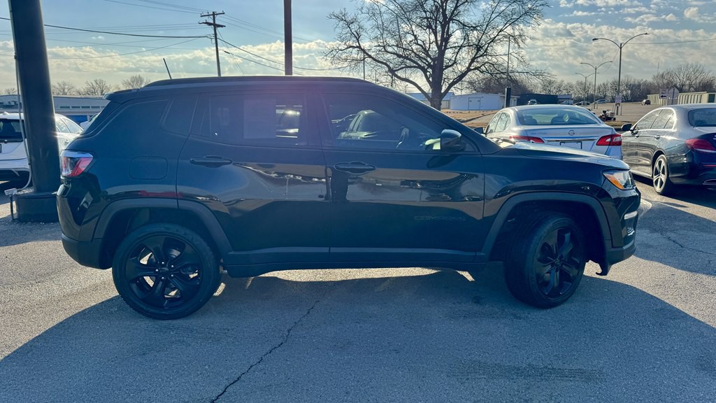 2018 Jeep Compass Image 9