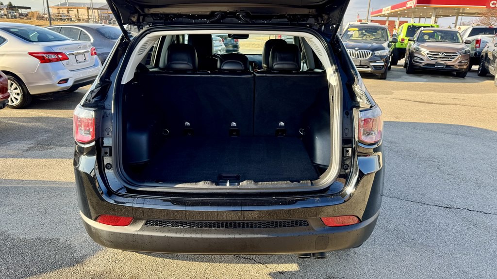 2018 Jeep Compass Image 11