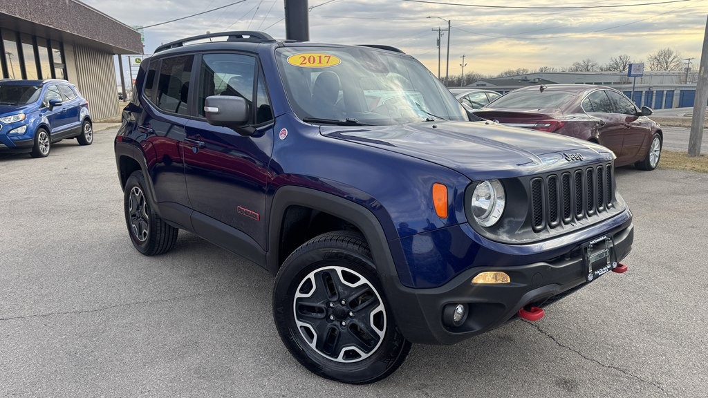 2017 Jeep Renegade Image 2