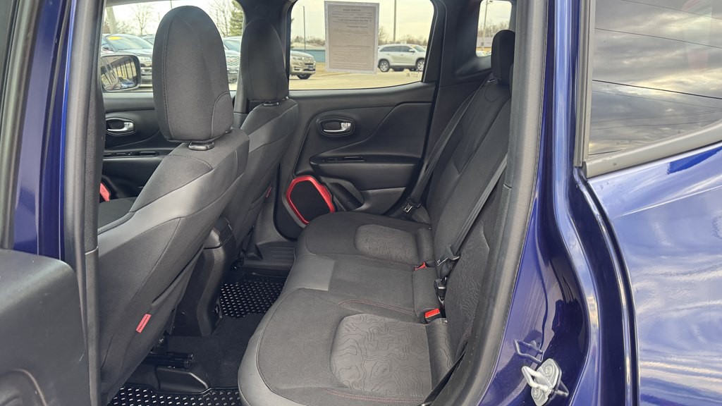 2017 Jeep Renegade Image 22