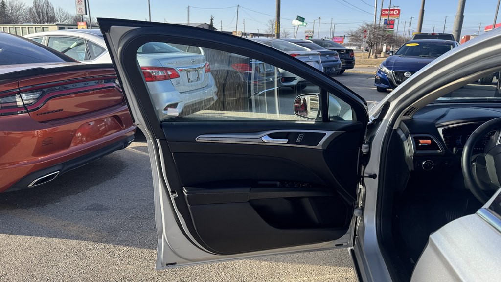 2018 Ford Fusion Image 14