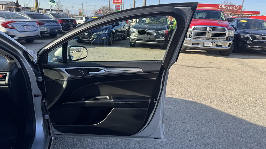 2018 Ford Fusion Image 26