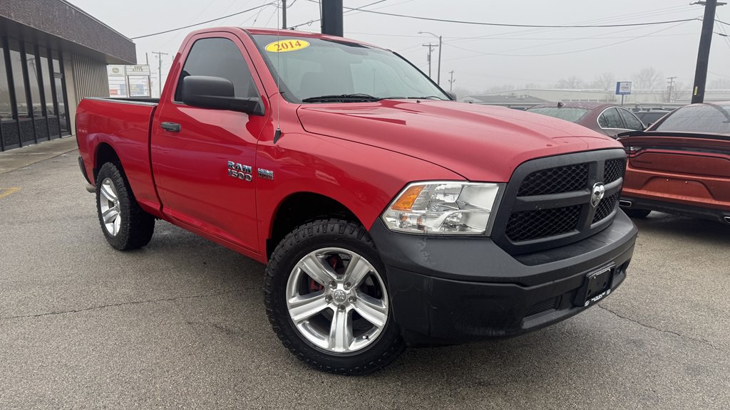 2014 RAM 1500 Image 2