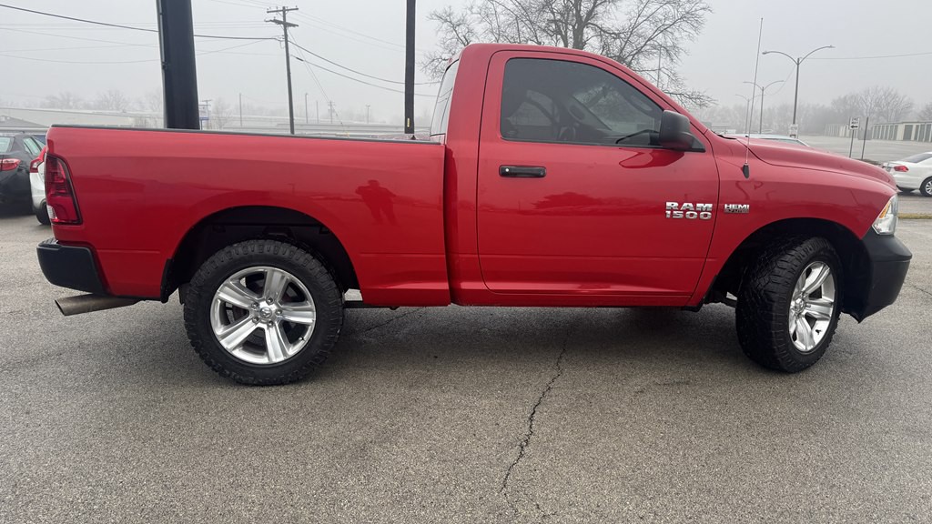2014 RAM 1500 Image 9