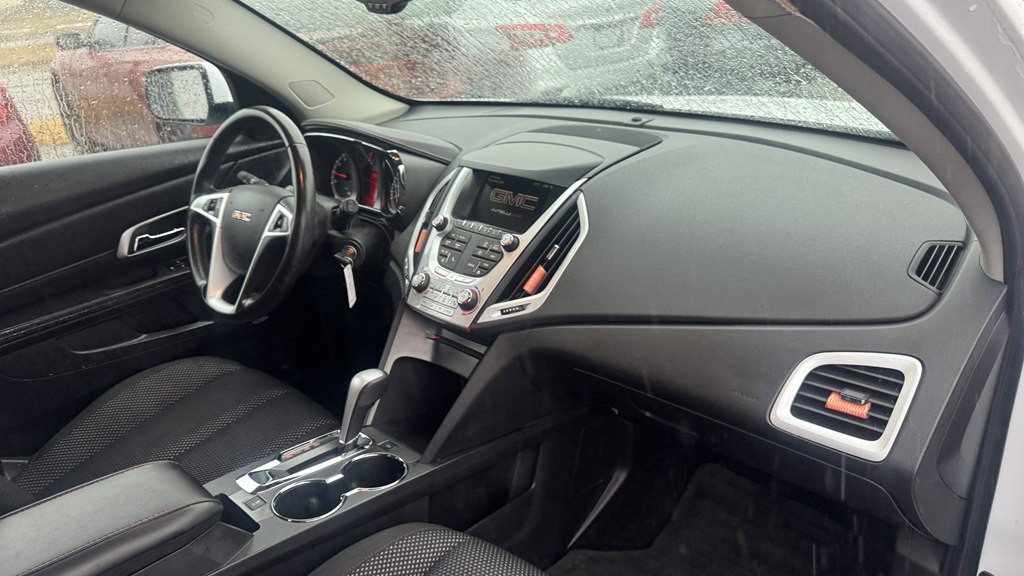 2015 GMC Terrain Image 27