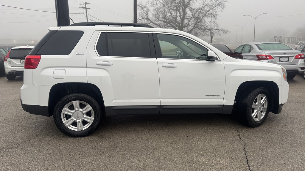 2015 GMC Terrain Image 9
