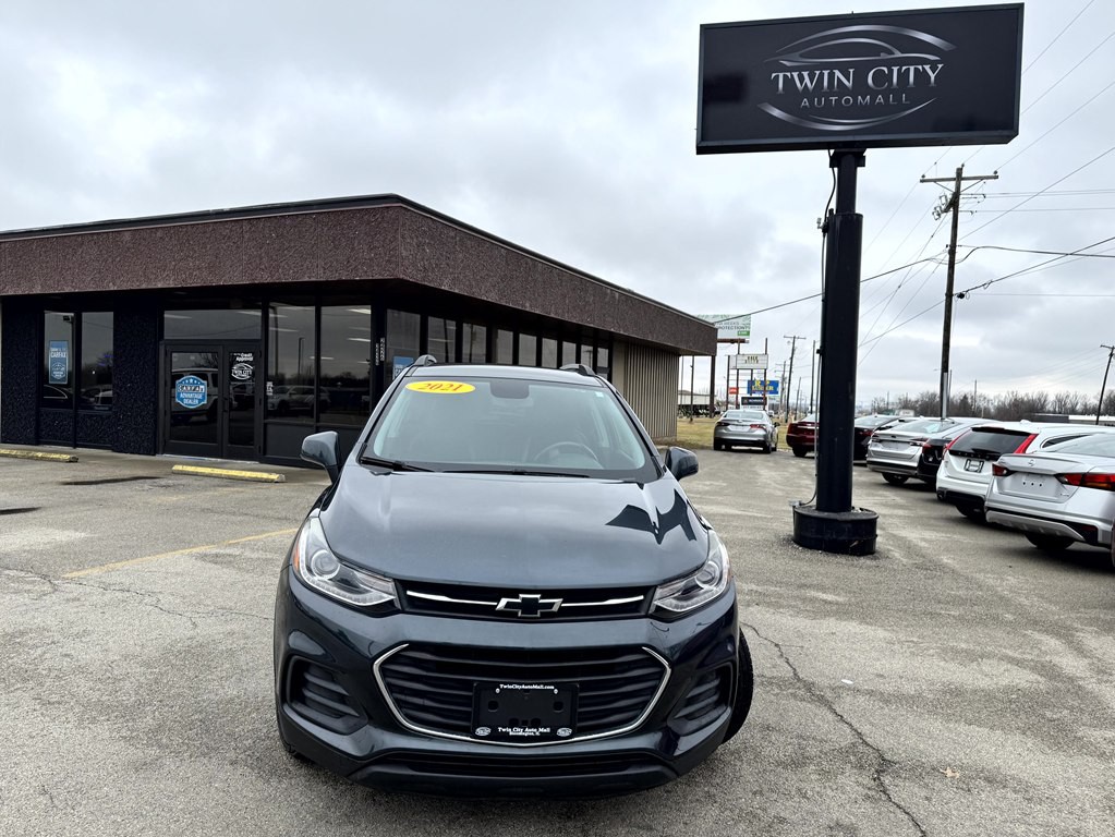 2021 Chevrolet Trax Image 2