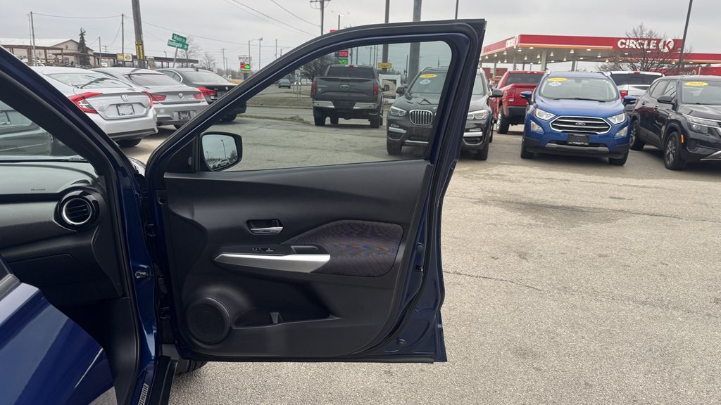 2019 Nissan Kicks Image 24