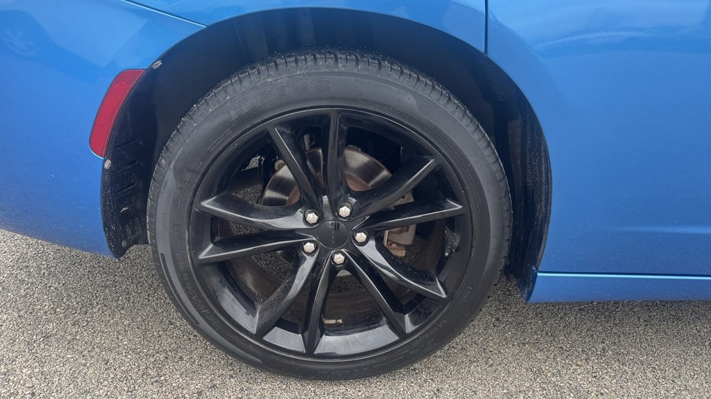 2016 Dodge Charger Image 13