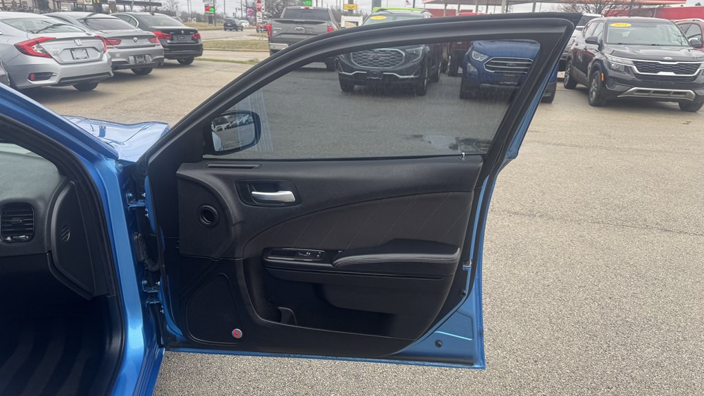 2016 Dodge Charger Image 27
