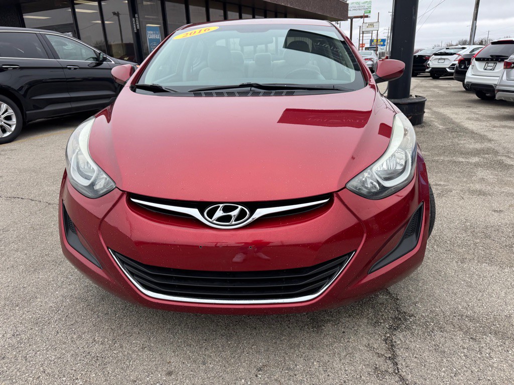 2016 Hyundai Elantra Image 3
