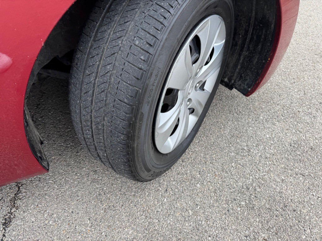 2016 Hyundai Elantra Image 11