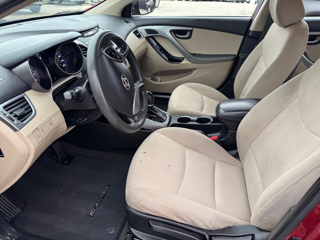 2016 Hyundai Elantra Image 22