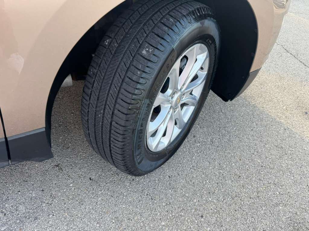 2019 Chevrolet Equinox Image 11