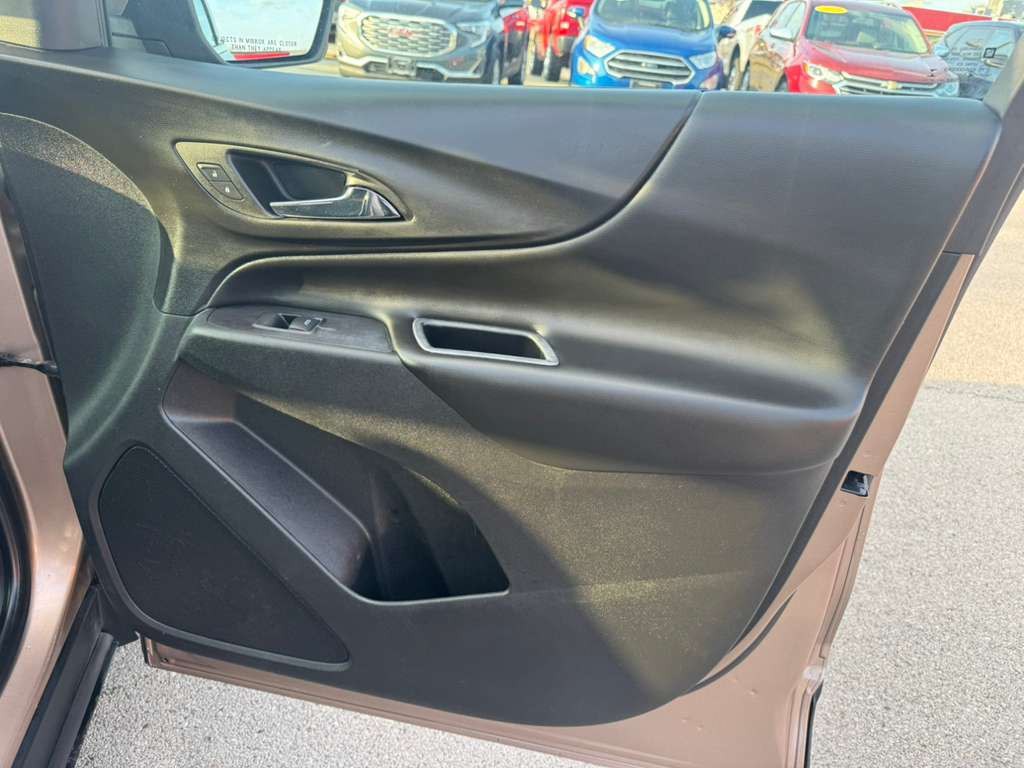 2019 Chevrolet Equinox Image 12