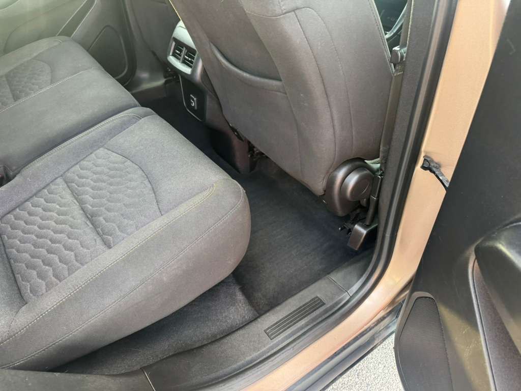 2019 Chevrolet Equinox Image 17