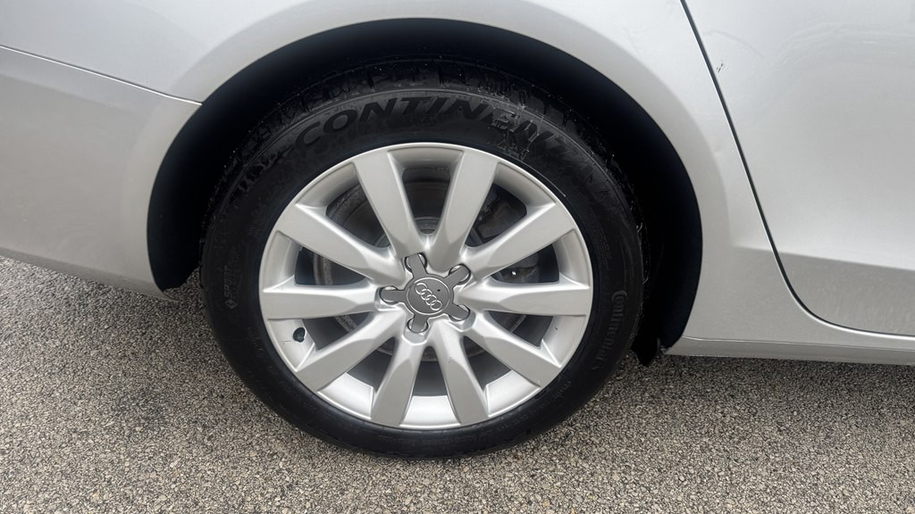 2011 Audi A4 Image 13