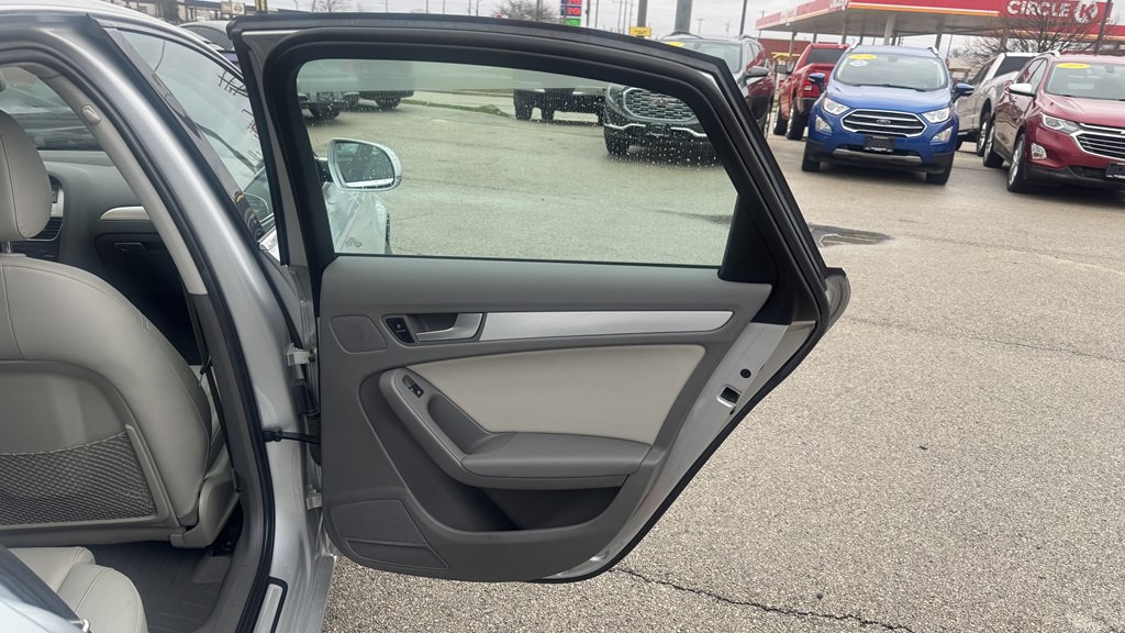 2011 Audi A4 Image 24