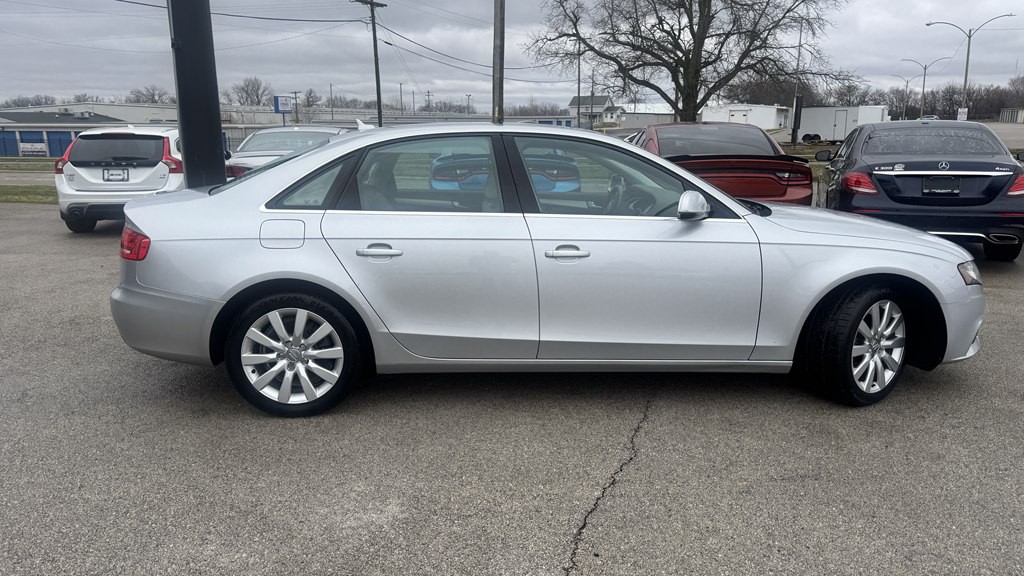 2011 Audi A4 Image 9