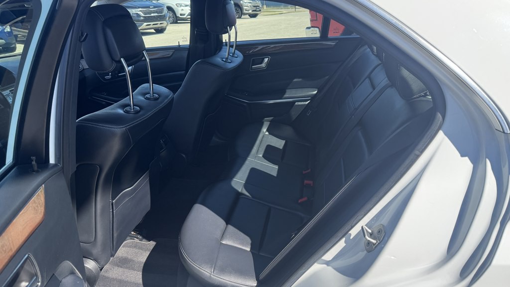 2014 Mercedes-Benz E-Class Image 22