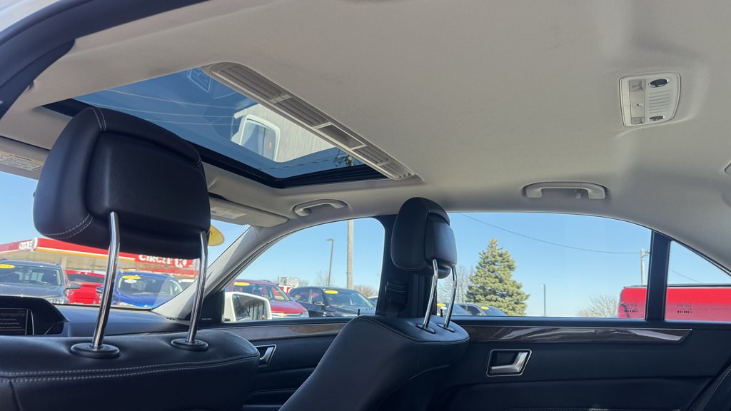 2014 Mercedes-Benz E-Class Image 24