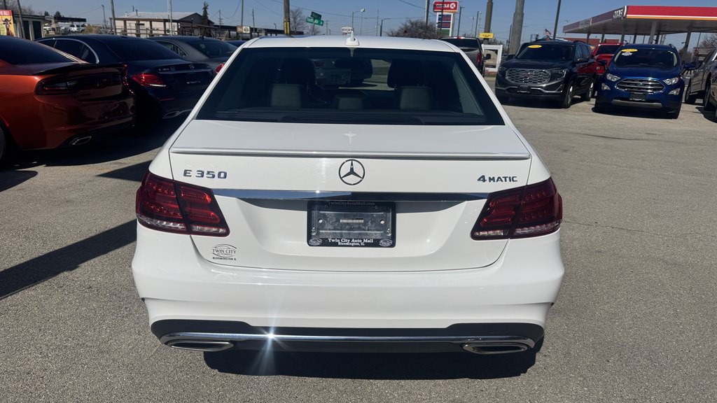 2014 Mercedes-Benz E-Class Image 7