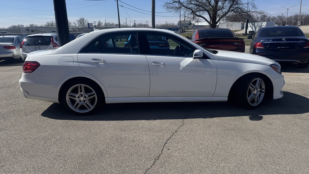 2014 Mercedes-Benz E-Class Image 9