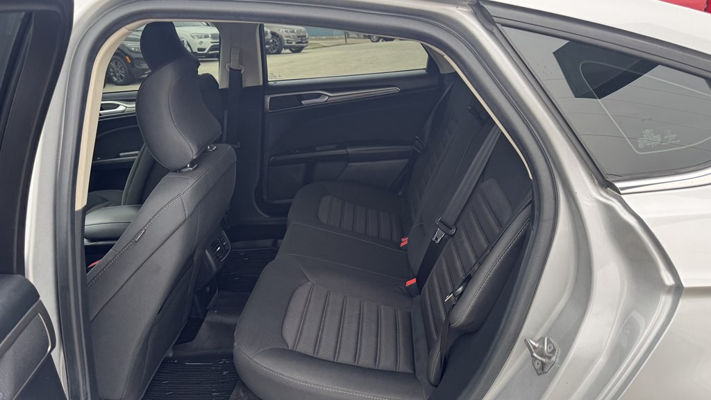 2018 Ford Fusion Image 22