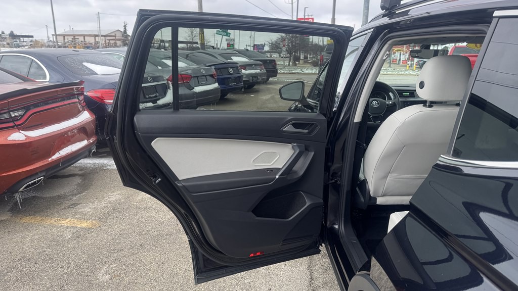 2020 Volkswagen Tiguan Image 20