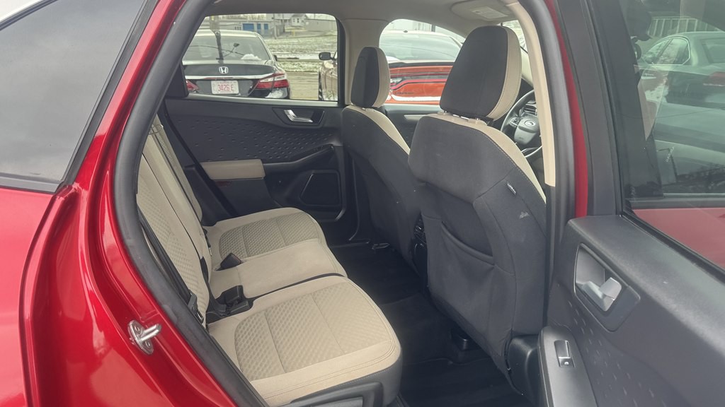 2020 Ford Escape Image 25