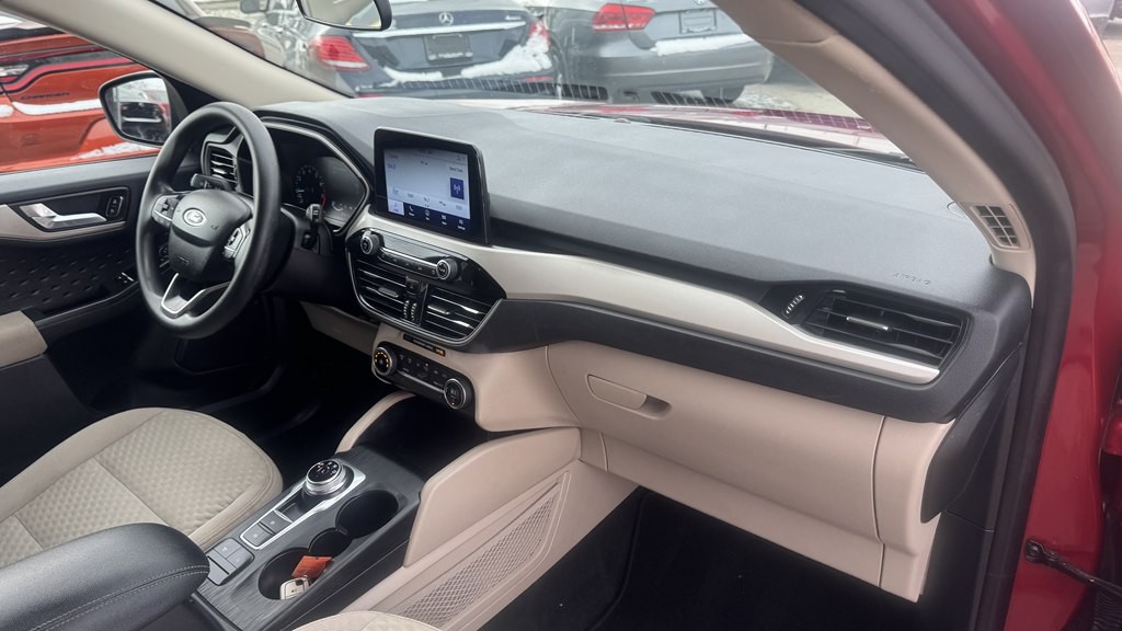 2020 Ford Escape Image 27