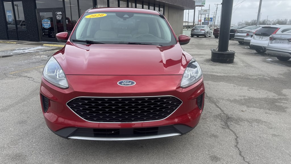 2020 Ford Escape Image 3
