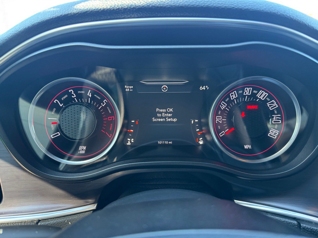 2016 Dodge Challenger Image 20