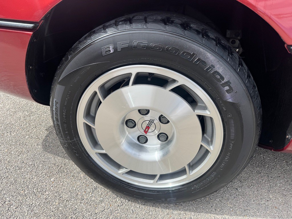 1986 Chevrolet Corvette Image 10