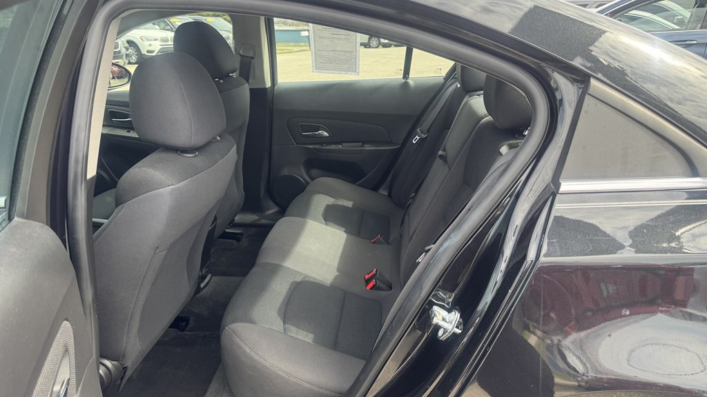 2016 Chevrolet Cruze Image 21