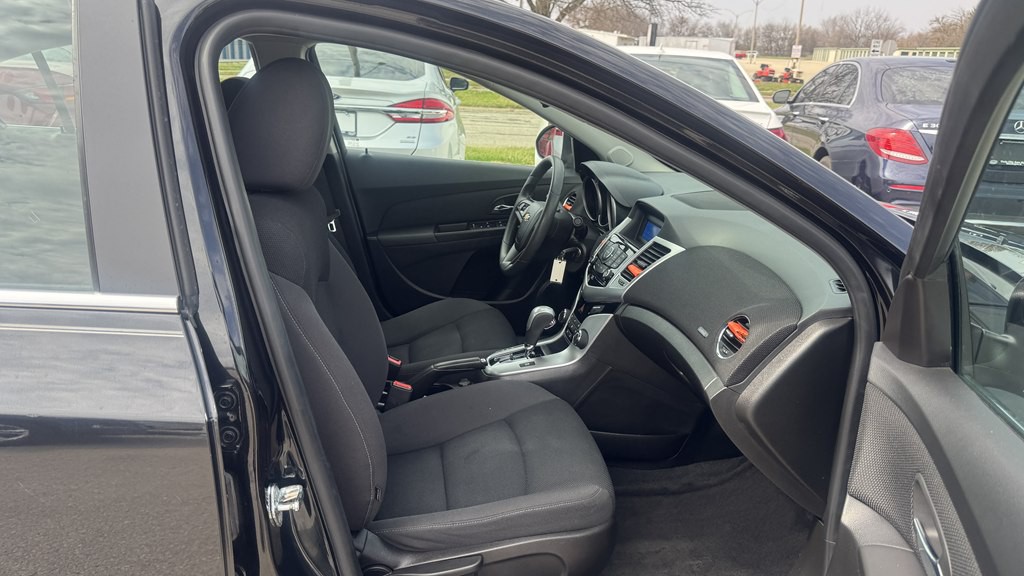 2016 Chevrolet Cruze Image 27