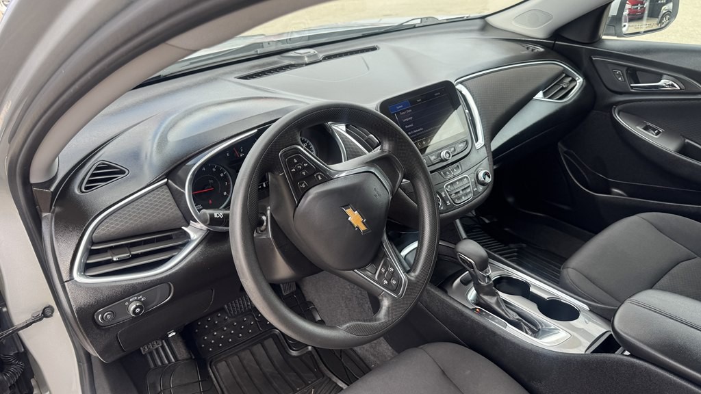 2021 Chevrolet Malibu Image 15