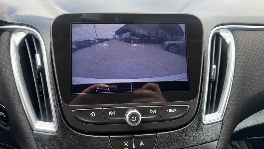 2021 Chevrolet Malibu Image 20