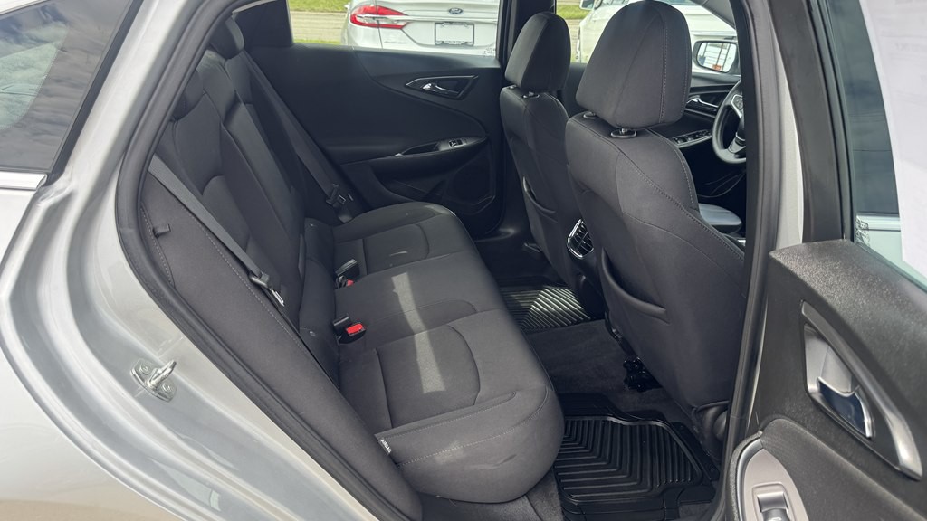 2021 Chevrolet Malibu Image 25