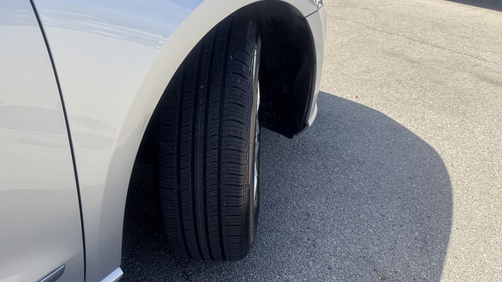 2016 Volkswagen Passat Image 12