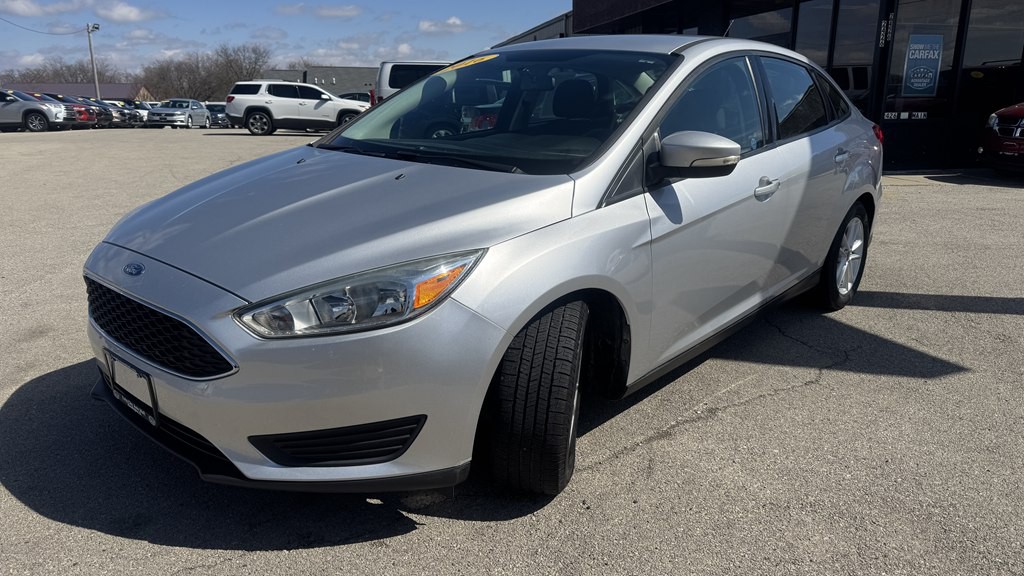 2016 Ford Focus Image 4