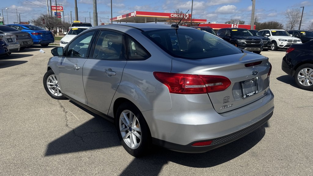 2016 Ford Focus Image 6