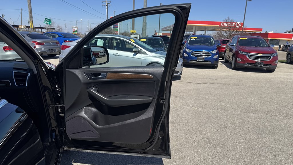 2017 Audi Q5 Image 25